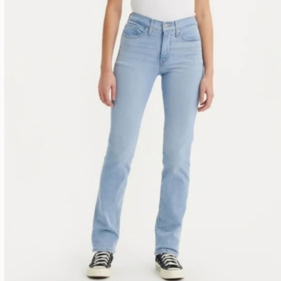 Levi's 314 Shaping Straight Mid Rise tummy Slimming Jean Pants - Picture 12 of 12